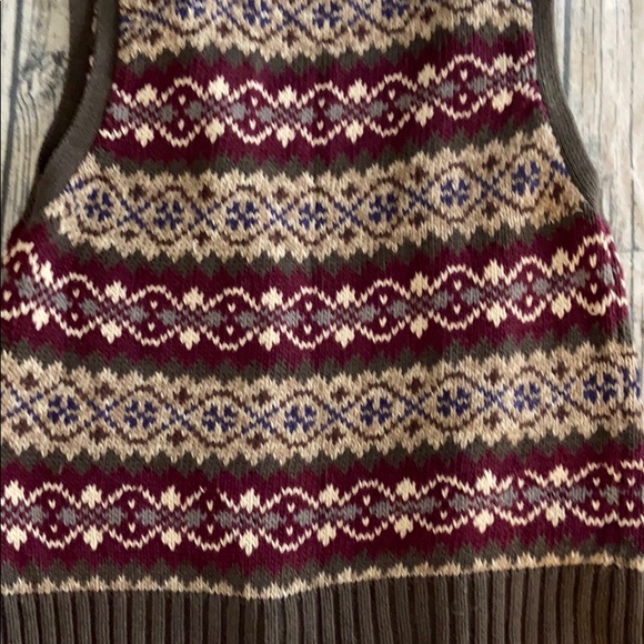 American Eagle Button Knit Large Sweater Vest - Picture 4 of 10